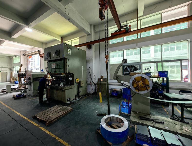 Shenzhen Dongfeng Shengshi Hardware products Co., LTD