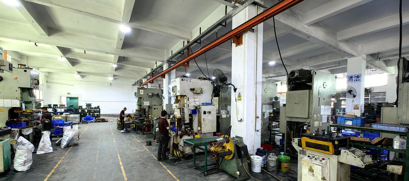 Shenzhen Dongfeng Shengshi Hardware products Co., LTD